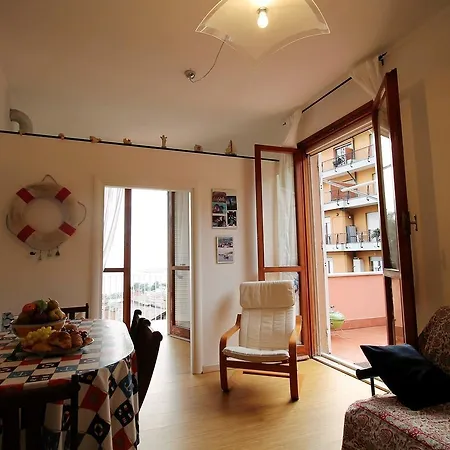 Apartment La Terrazza Sul Golfo By Holiday World Arenzano